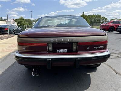 1990 Buick Reatta Coupe   - Photo 7 - Flushing, MI 48433