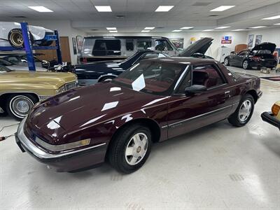 1990 Buick Reatta Coupe   - Photo 4 - Flushing, MI 48433