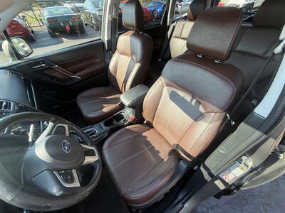 2017 Subaru Forester 2.5i Touring   - Photo 11 - Flushing, MI 48433
