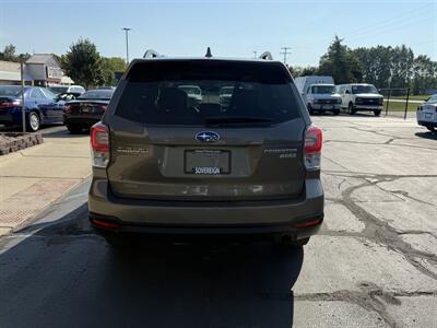2017 Subaru Forester 2.5i Touring   - Photo 7 - Flushing, MI 48433