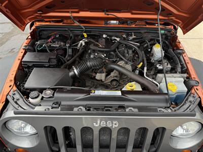 2010 Jeep Wrangler Unlimited Mountain  4X4 - Photo 27 - Flushing, MI 48433