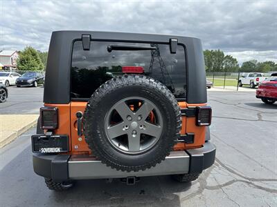 2010 Jeep Wrangler Unlimited Mountain  4X4 - Photo 10 - Flushing, MI 48433