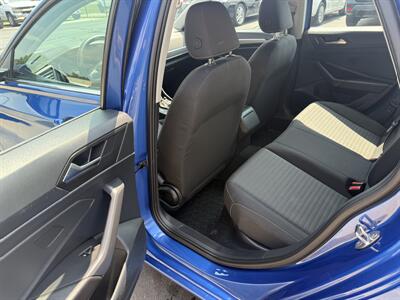 2024 Volkswagen Jetta S   - Photo 16 - Flushing, MI 48433