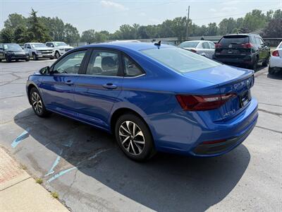 2024 Volkswagen Jetta S   - Photo 7 - Flushing, MI 48433