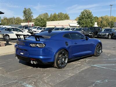 2020 Chevrolet Camaro ZL1 6-Speed Manual - Photo 7 - Flushing, MI 48433