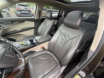 2019 Lincoln Nautilus Reserve AWD - Photo 15 - Flushing, MI 48433