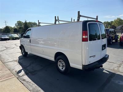 2016 Chevrolet Express 3500  155 " Extended Wheelbase - Photo 7 - Flushing, MI 48433