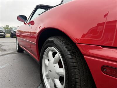 1990 Mazda MX-5 Miata 5-Speed Manual - Photo 21 - Flushing, MI 48433