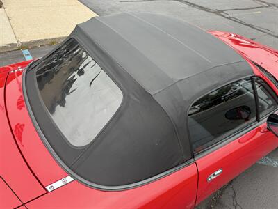 1990 Mazda MX-5 Miata 5-Speed Manual - Photo 16 - Flushing, MI 48433