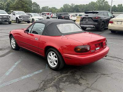 1990 Mazda MX-5 Miata 5-Speed Manual - Photo 11 - Flushing, MI 48433