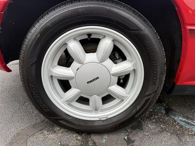 1990 Mazda MX-5 Miata 5-Speed Manual - Photo 25 - Flushing, MI 48433