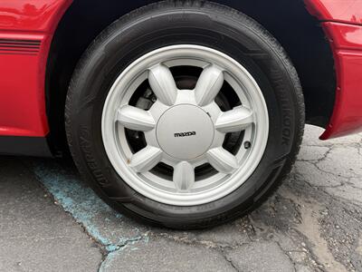 1990 Mazda MX-5 Miata 5-Speed Manual - Photo 26 - Flushing, MI 48433