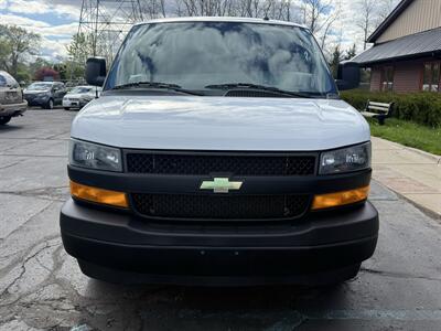 2021 Chevrolet Express 2500  Cargo - Photo 2 - Flushing, MI 48433
