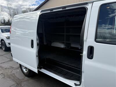 2021 Chevrolet Express 2500  Cargo - Photo 19 - Flushing, MI 48433
