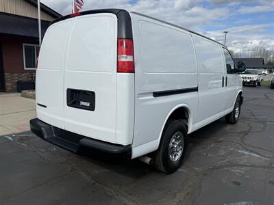 2021 Chevrolet Express 2500  Cargo - Photo 5 - Flushing, MI 48433