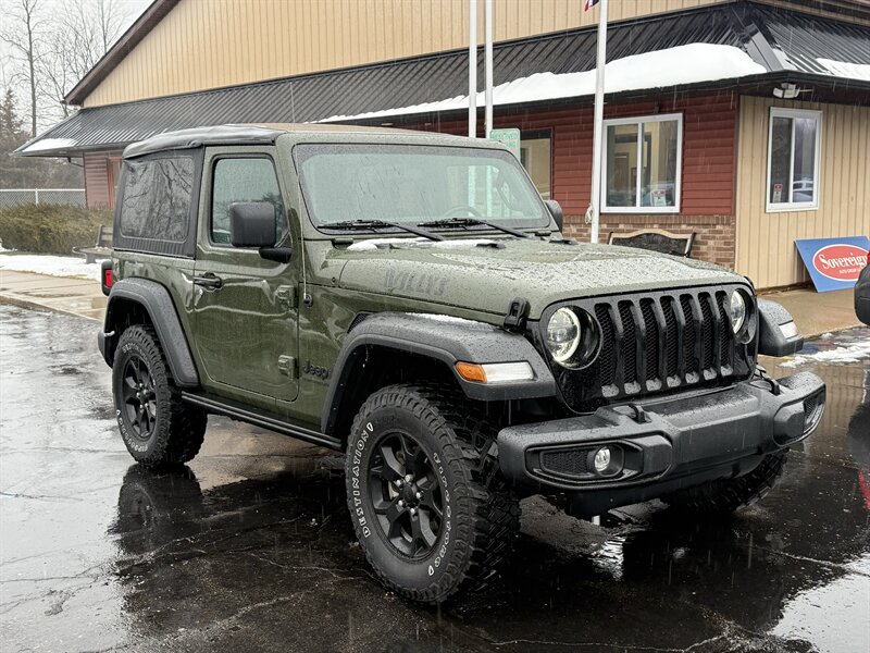 2023 Jeep Wrangler 2-Door WILLYS  4X4 - Photo 1 - Flushing, MI 48433