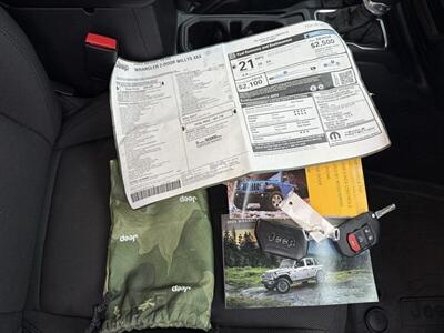 2023 Jeep Wrangler 2-Door WILLYS 4X4 - Photo 28 - Flushing, MI 48433
