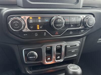 2023 Jeep Wrangler 2-Door WILLYS 4X4 - Photo 17 - Flushing, MI 48433