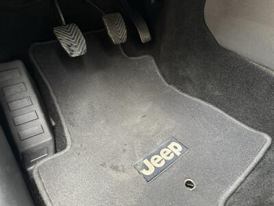 2016 Jeep Patriot Sport  5-Speed Manual - Photo 11 - Flushing, MI 48433