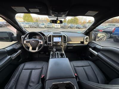 2018 Ford F-150 Lariat 4X4 - Photo 11 - Flushing, MI 48433