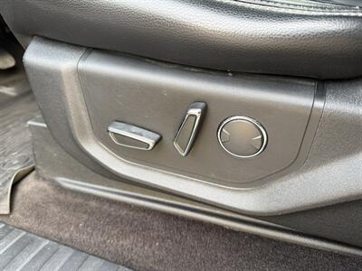 2018 Ford F-150 Lariat 4X4 - Photo 19 - Flushing, MI 48433