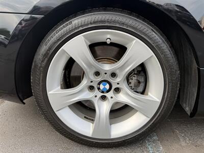 2011 BMW 335i Convertible - Photo 30 - Flushing, MI 48433