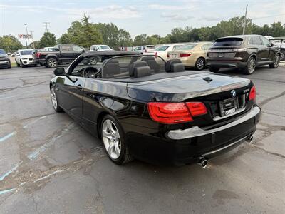 2011 BMW 335i Convertible - Photo 17 - Flushing, MI 48433
