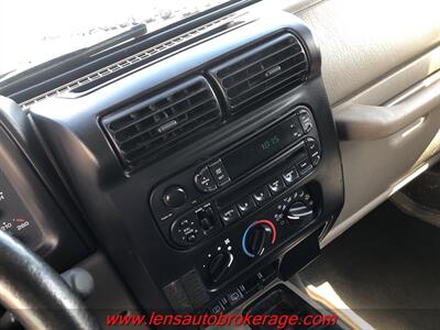 2003 Jeep Wrangler Sahara   - Photo 14 - Tucson, AZ 85705