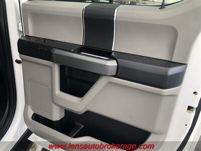 2017 Ford F-250 XLT  Crew Cab 4x4 Gas! - Photo 18 - Tucson, AZ 85705
