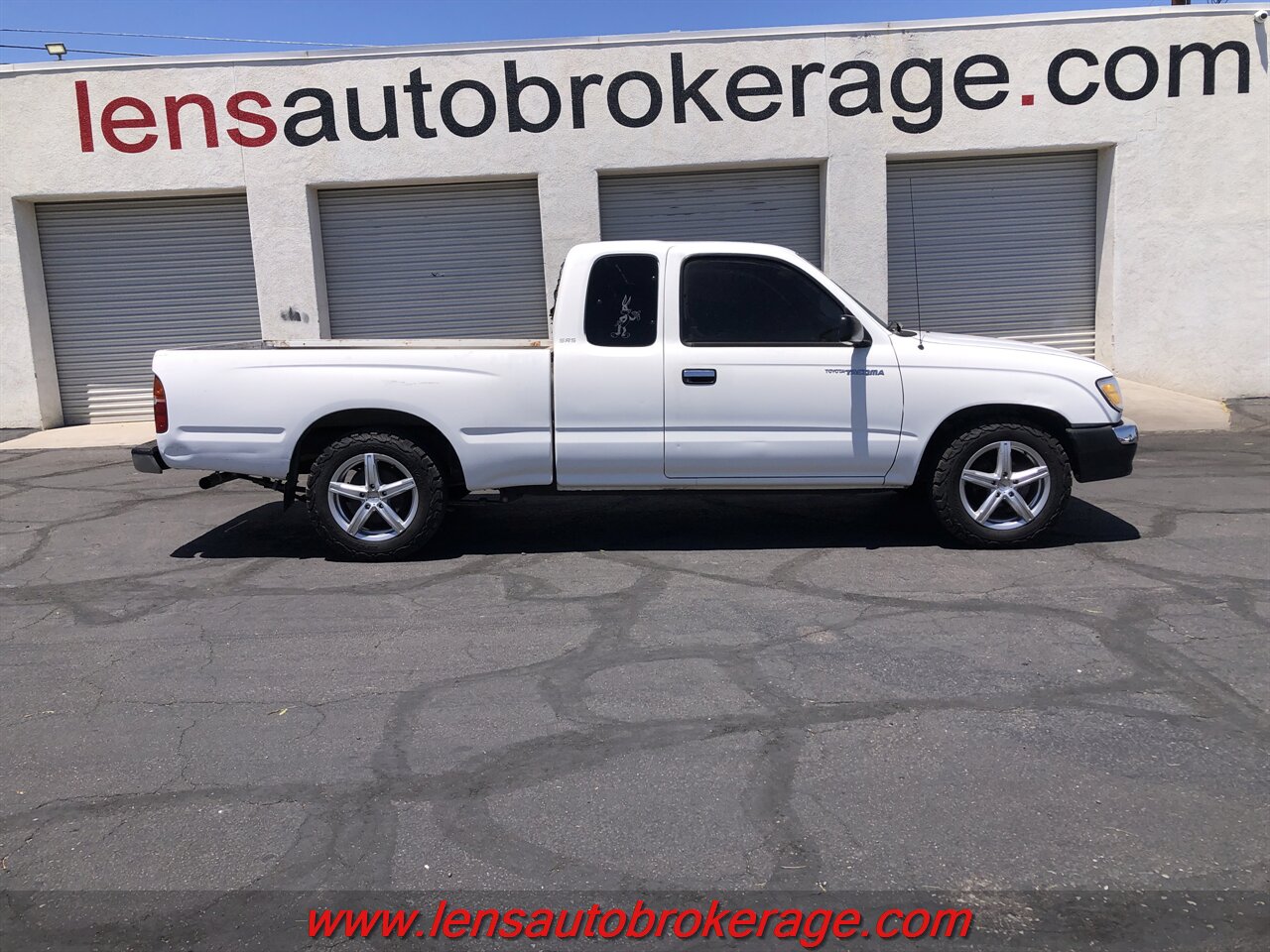 1999 Toyota Tacoma  *Clean Little X-Cab Taco W/5 Speed Manual Trans! - Photo 1 - Tucson, AZ 85705
