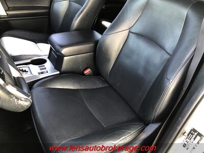 2017 Toyota 4Runner Limited  *NEW ARRIVAL! - Photo 12 - Tucson, AZ 85705