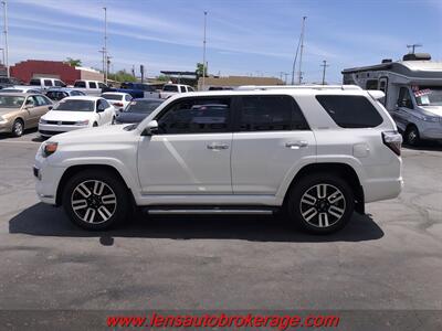 2017 Toyota 4Runner Limited  *NEW ARRIVAL! - Photo 5 - Tucson, AZ 85705