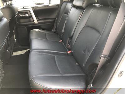 2017 Toyota 4Runner Limited  *NEW ARRIVAL! - Photo 10 - Tucson, AZ 85705