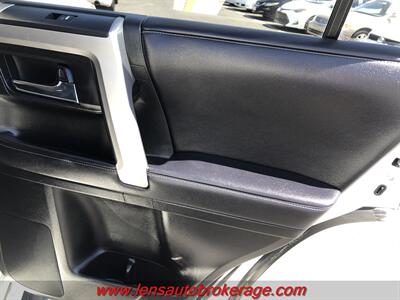 2017 Toyota 4Runner Limited  *NEW ARRIVAL! - Photo 20 - Tucson, AZ 85705