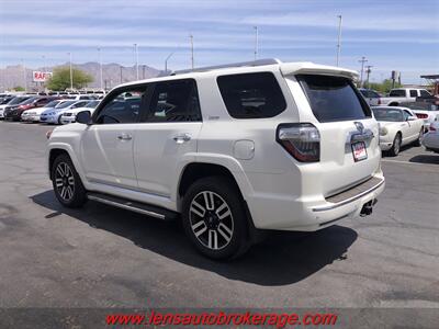 2017 Toyota 4Runner Limited  *NEW ARRIVAL! - Photo 6 - Tucson, AZ 85705