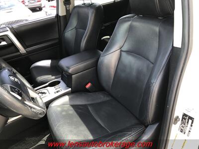 2017 Toyota 4Runner Limited  *NEW ARRIVAL! - Photo 9 - Tucson, AZ 85705