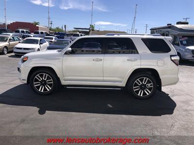 2017 Toyota 4Runner Limited  *NEW ARRIVAL! - Photo 5 - Tucson, AZ 85705