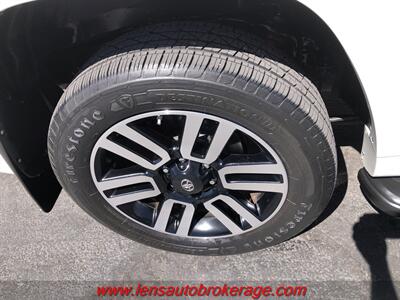 2017 Toyota 4Runner Limited  *NEW ARRIVAL! - Photo 26 - Tucson, AZ 85705