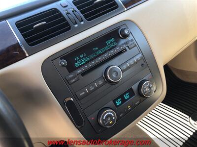 2010 Buick Lucerne CXL Premium  *Clean, Great Driving Sedan! - Photo 14 - Tucson, AZ 85705