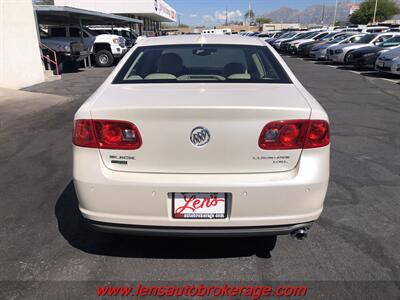 2010 Buick Lucerne CXL Premium  *Clean, Great Driving Sedan! - Photo 7 - Tucson, AZ 85705