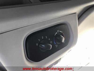 2019 Ford Transit 150 XLT  *Nice Passenger Van!* - Photo 15 - Tucson, AZ 85705