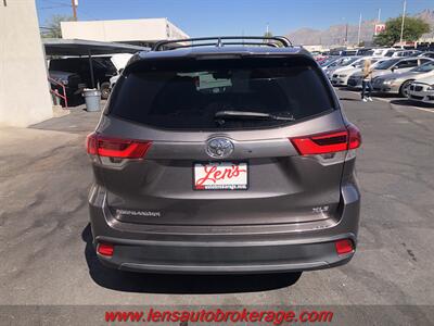 2019 Toyota Highlander XLE   - Photo 7 - Tucson, AZ 85705