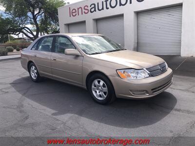 2001 Toyota Avalon XLS  *Super Clean Older Toyota! - Photo 2 - Tucson, AZ 85705