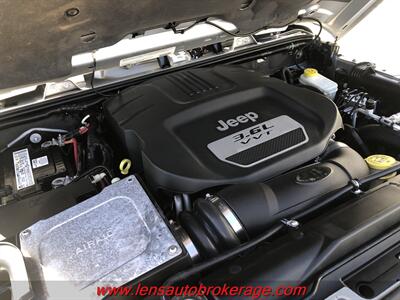 2012 Jeep Wrangler Sahara  *Clean Automatic 4 Door Jeep! - Photo 24 - Tucson, AZ 85705