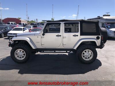 2012 Jeep Wrangler Sahara  *Clean Automatic 4 Door Jeep! - Photo 5 - Tucson, AZ 85705