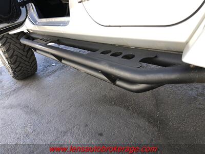 2012 Jeep Wrangler Sahara  *Clean Automatic 4 Door Jeep! - Photo 26 - Tucson, AZ 85705