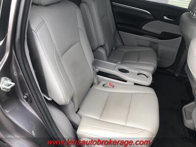 2018 Toyota Highlander Limited   - Photo 22 - Tucson, AZ 85705