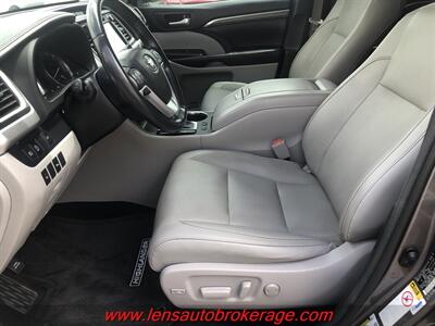 2018 Toyota Highlander Limited   - Photo 11 - Tucson, AZ 85705