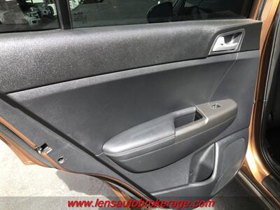 2019 Kia Sportage LX  *Nice Little Driver! - Photo 16 - Tucson, AZ 85705