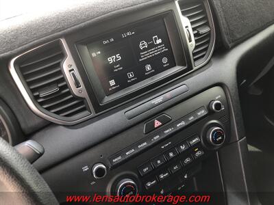 2019 Kia Sportage LX  *Nice Little Driver! - Photo 14 - Tucson, AZ 85705